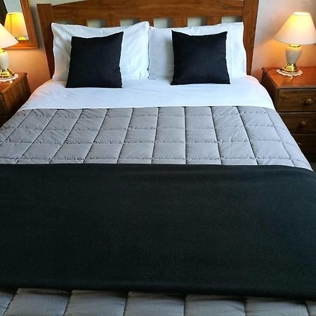 אינברקארגיל Hacienda Motel מראה חיצוני תמונה